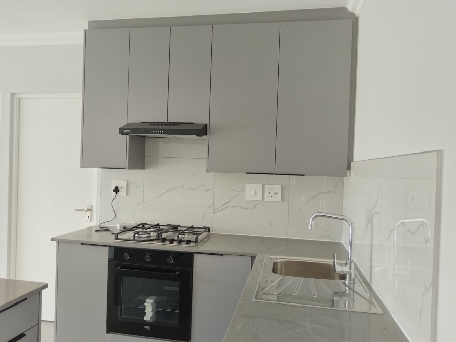 2 Bedroom Property for Sale in Table View Western Cape